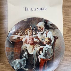The Toy Maker
by Norman Rockwell
The Rockwell Heritage Collection